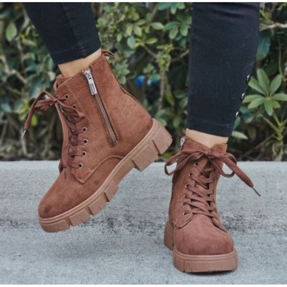 Womens Suede Brown Combat Ankle Boots Lace Up Heeled - Picture 6 of 6